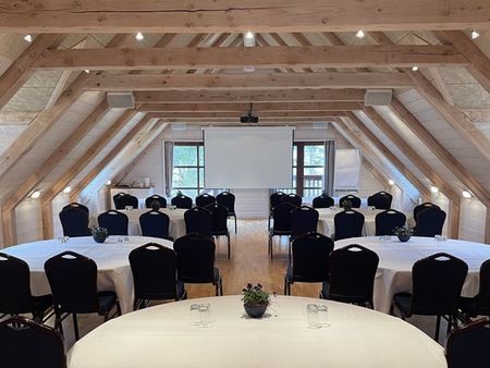 Lynet selskabs- og kursuscenter