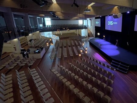 D15 Konference- og hybridmødecenter