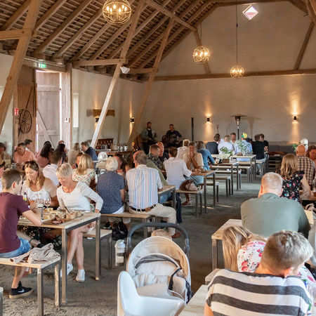 Logen (i juni & augusti)