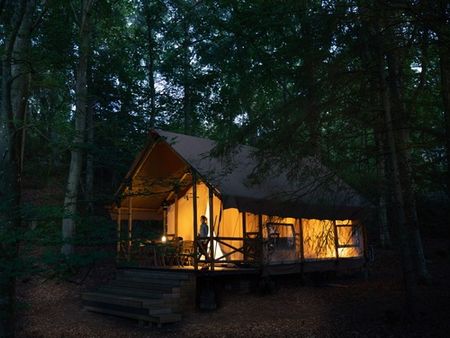 Övernattning i Glamping-tält