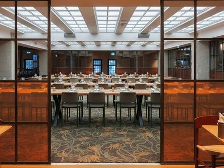 Madklubben Home of Carlsberg