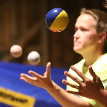 Prova på jonglering