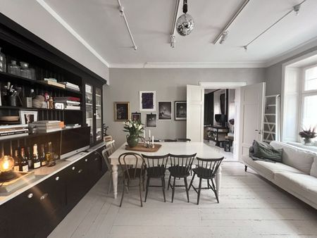 Miss Parsley's Kitchen