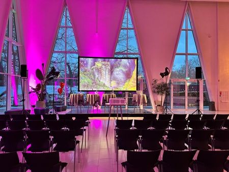 Hermans, Tivoli Friheden A/S