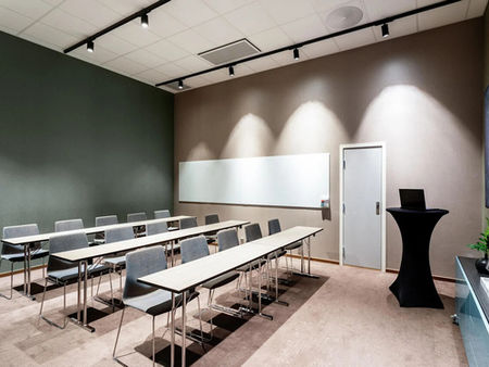 Clarion Hotel The Hub