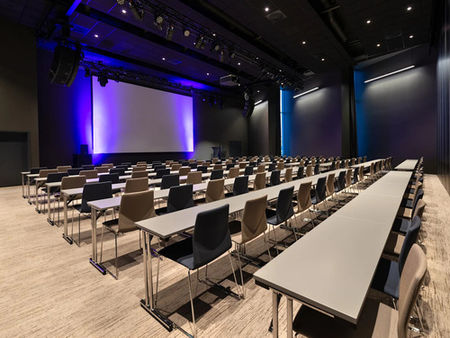 Quality Hotel River Station