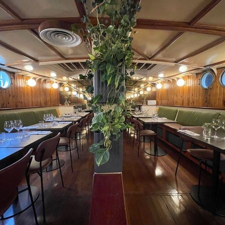 Lower deck + Top deck