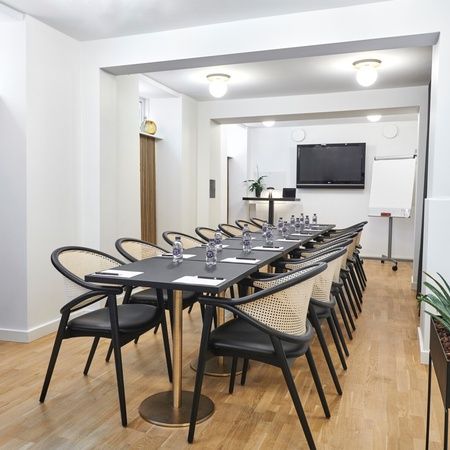 Møde- og selskabslokale