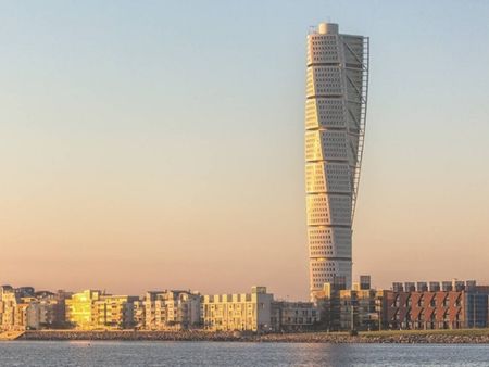 Sky High Meetings - Turning Torso