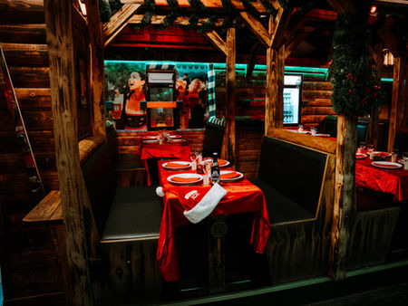 Zwei Grosse Bier Bar