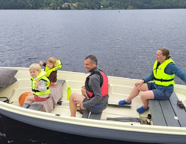 Hyra båt med elmotor