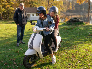 Scooter-safari på skogsstigar