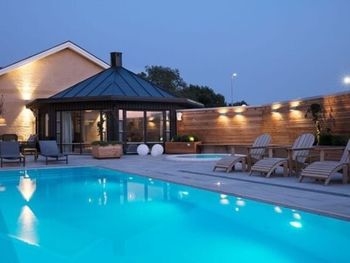 Welcome Dine and Spa