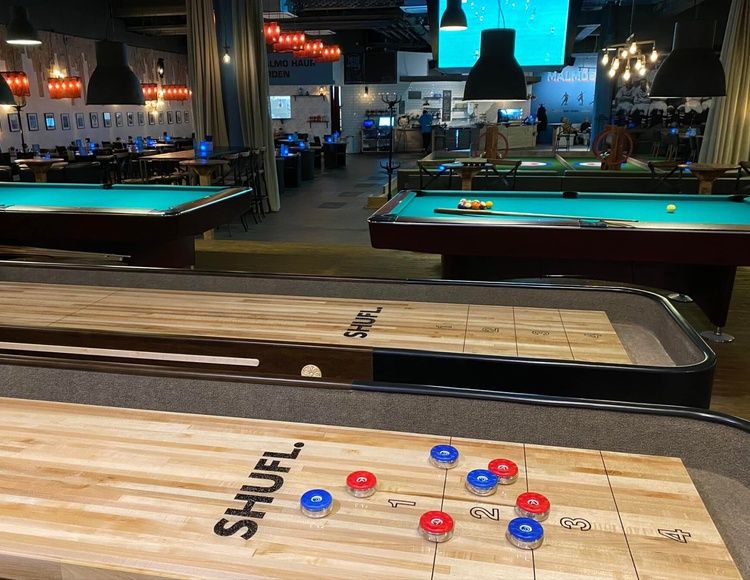 Shuffleboard......kul för alla i sällskapet.