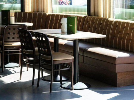 Jolie Bar & Eatery