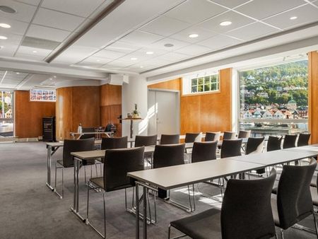 Clarion Hotel Admiral