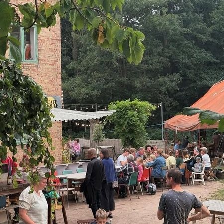 Bröllop Hela abonnerat med stort tält