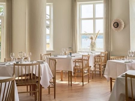 Fakkelgaarden Hotel & Restaurant