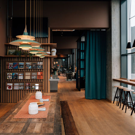 Nomad Day Bar