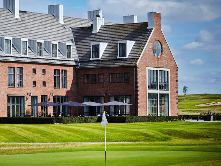 Konferens på golfbana